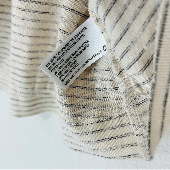 Knox Rose ivory striped long sleeve tunic top - Picture 3 of 11